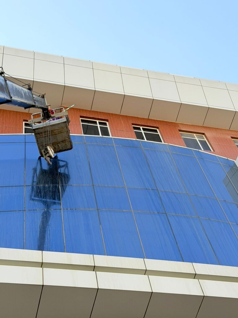 شركة تنظيف واجهات